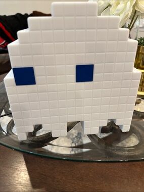 PAC-Man Ghost Light with Changeable Colors Classic Video Game Character